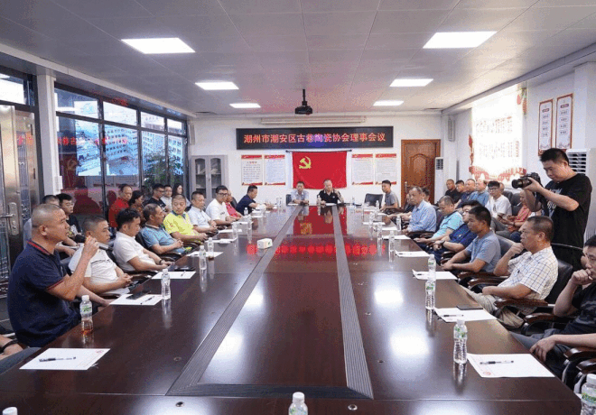 厨卫资讯观察：潮州古巷镇隧道窑已超100条