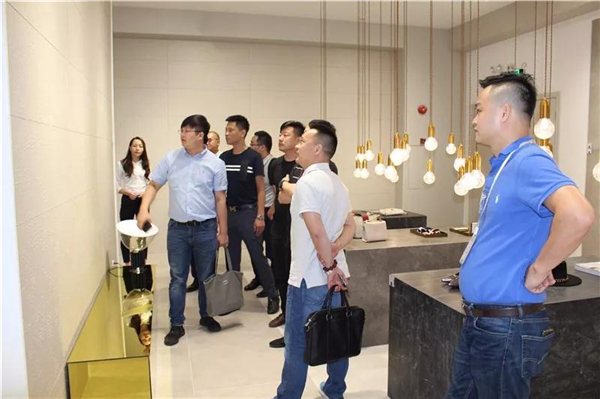 强强联盟|兴辉陶瓷集团与金螳螂签署战略合作