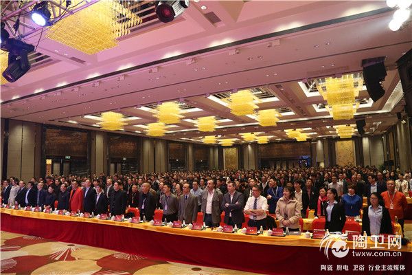 图一：金意陶第23届英雄会开幕.jpg
