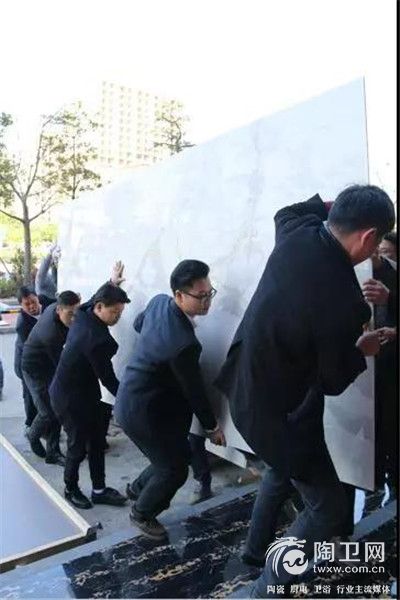 微信图片_20180122094934_副本.jpg