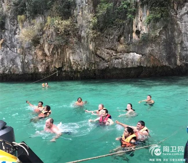 微信图片_20180124120018_副本.jpg