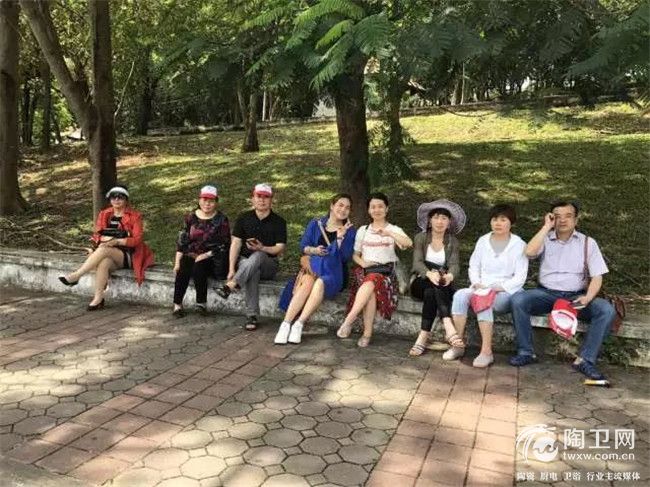 微信图片_20180124120027_副本.jpg