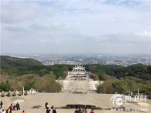 山顶.jpg
