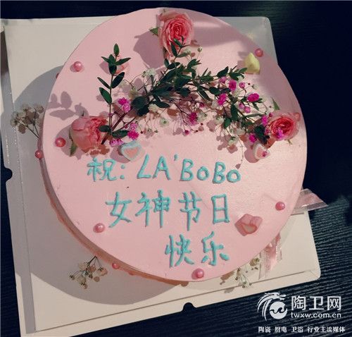 7526850658681713 (复制).jpg