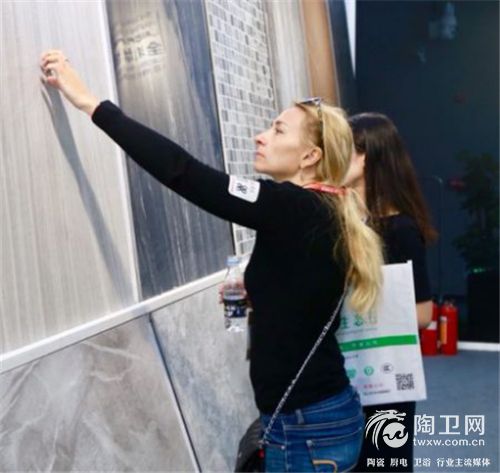 421中陶展报道通稿365.jpg