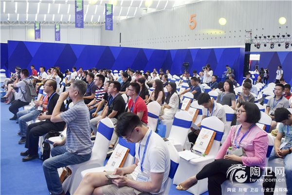 开场会议图.JPG