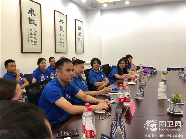 交流会.jpg