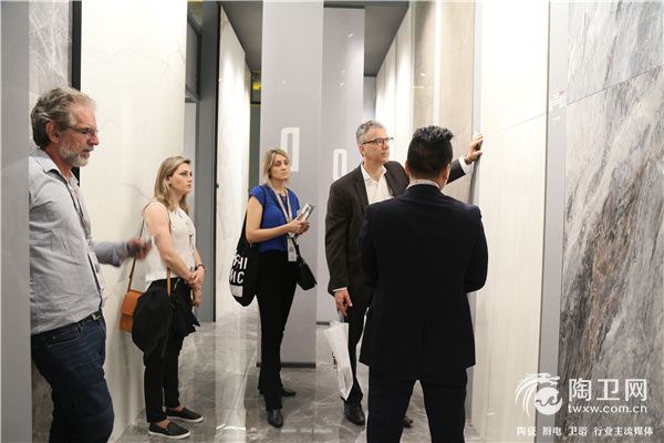 3-博德连续5年代表中国出征博洛尼亚展.jpg