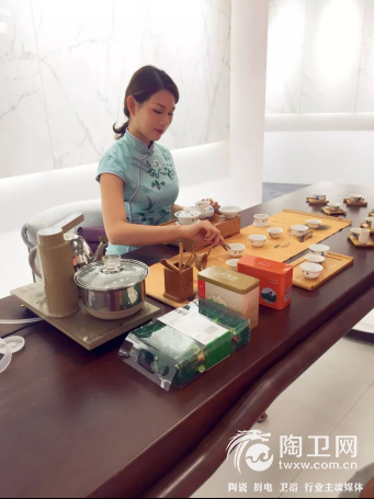 顺辉瓷砖惊艳北京！中国国际展览中心，等你来！373.png
