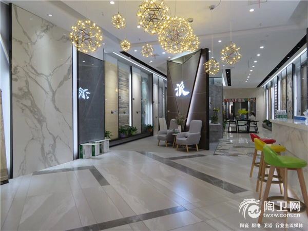 连云港专卖店1.jpg