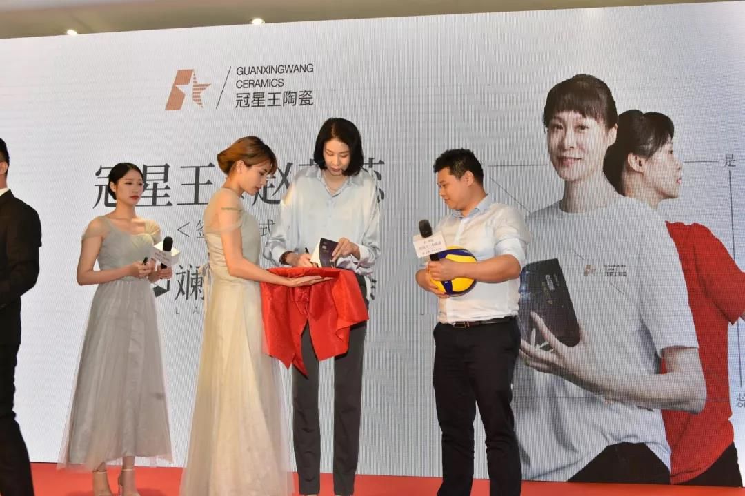 火爆出圈，冠星王陶瓷再次成为人气收割机7.jpg
