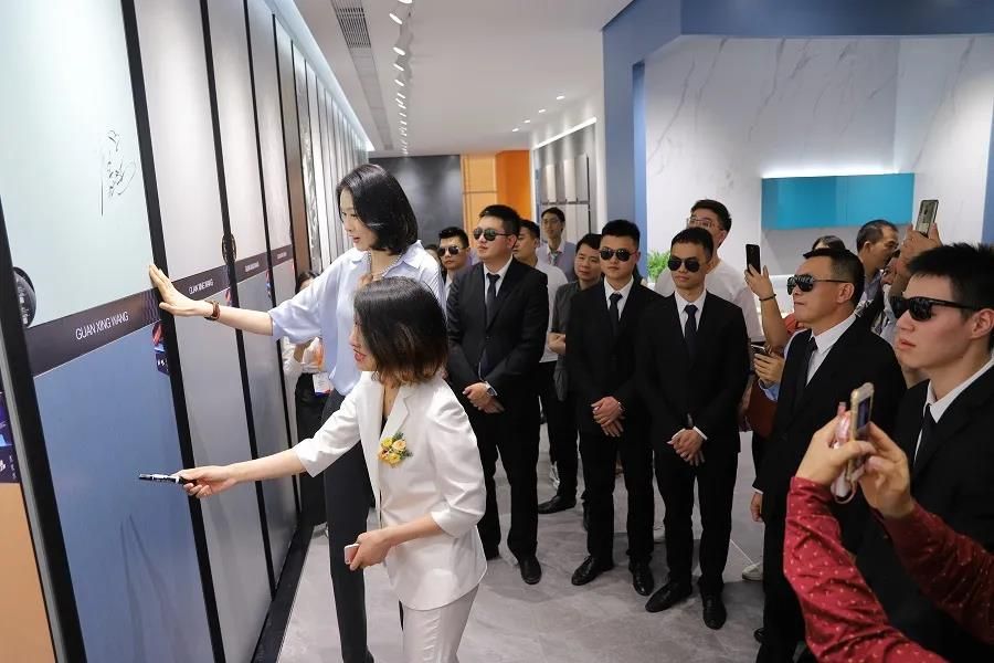 火爆出圈，冠星王陶瓷再次成为人气收割机11.jpg