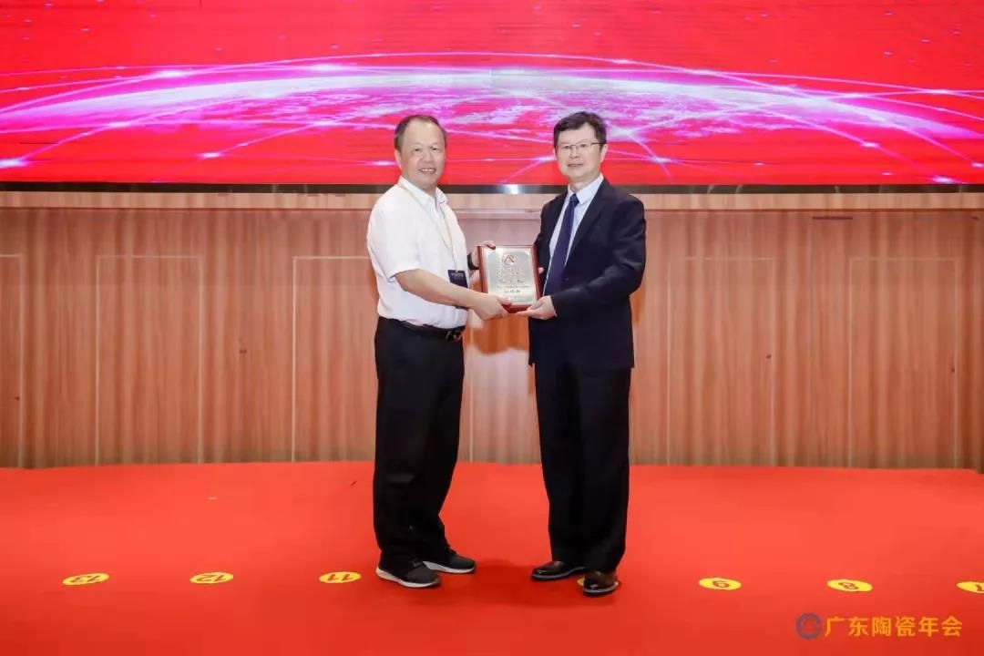 陶瓷资讯二维码.jpg