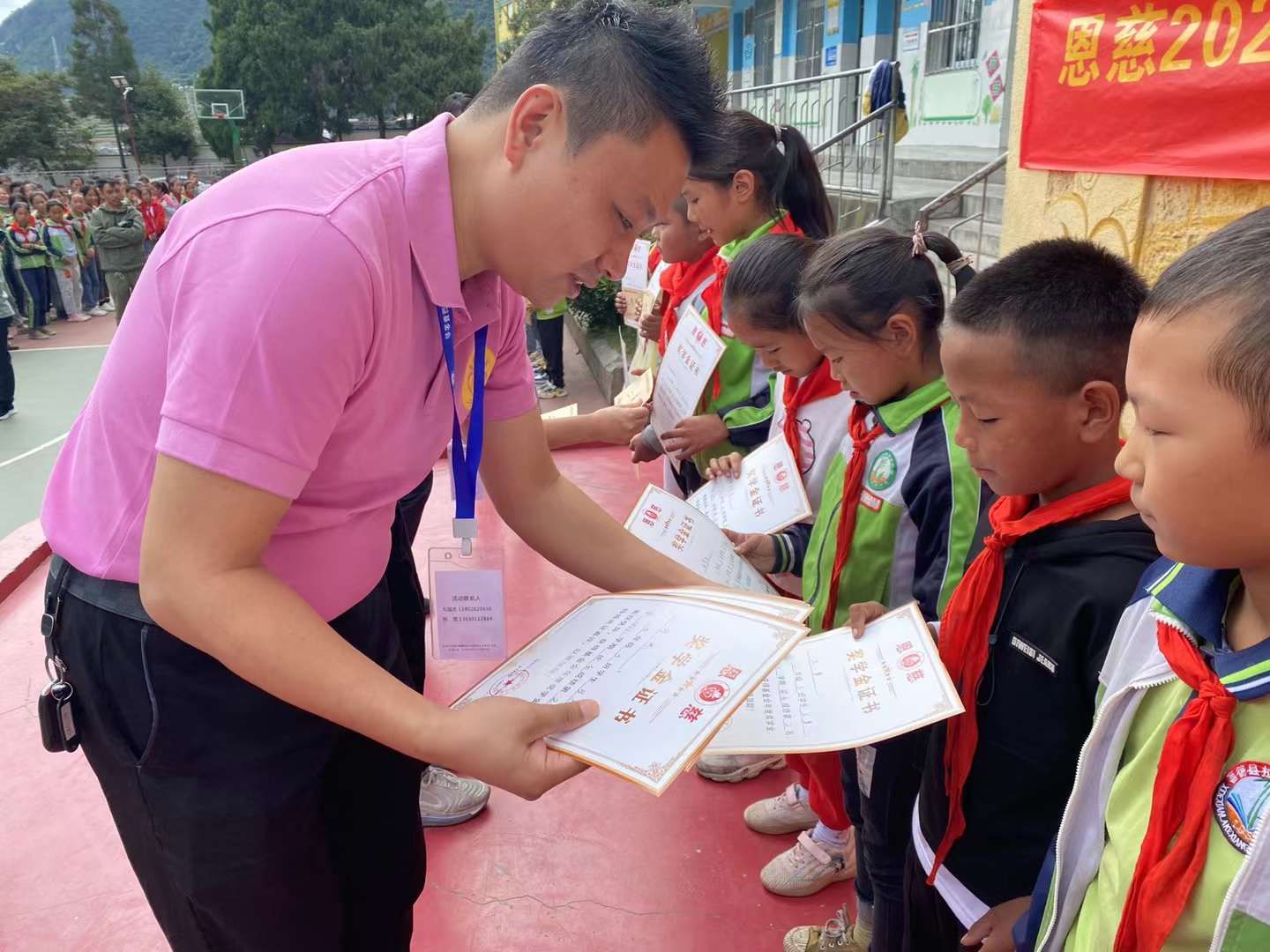 助力人才培养，卫浴行业代表捐资助学 (5).jpg