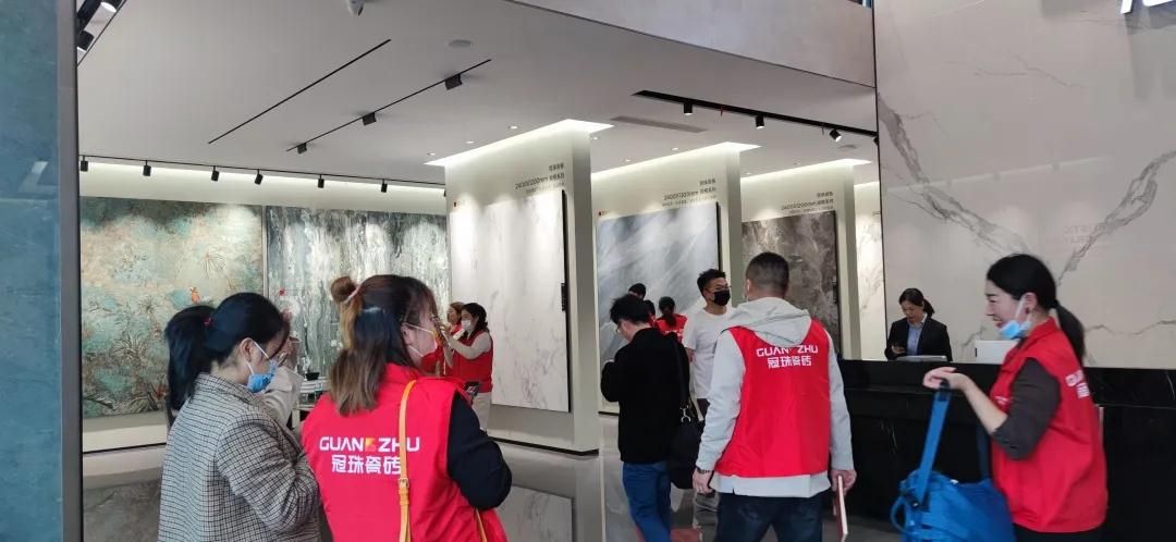 冠珠展厅3.jpg