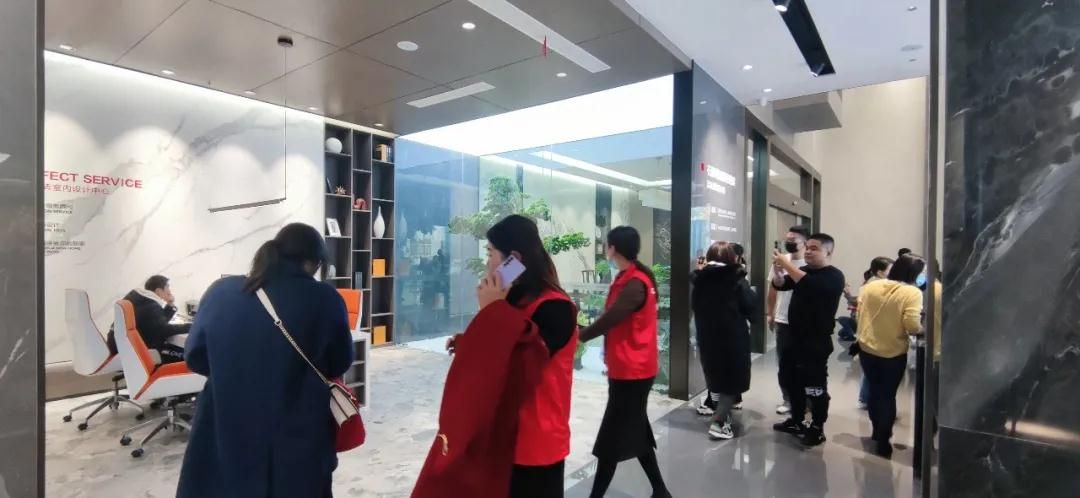 冠珠展厅4.jpg
