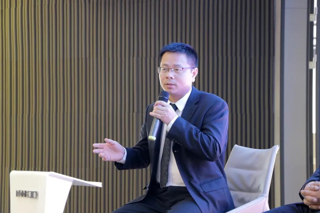 汪奇林2.jpg