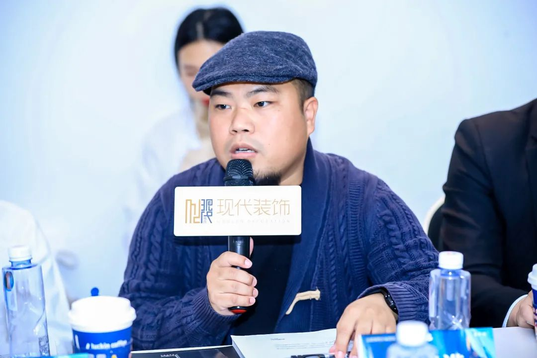 黄圆满.png