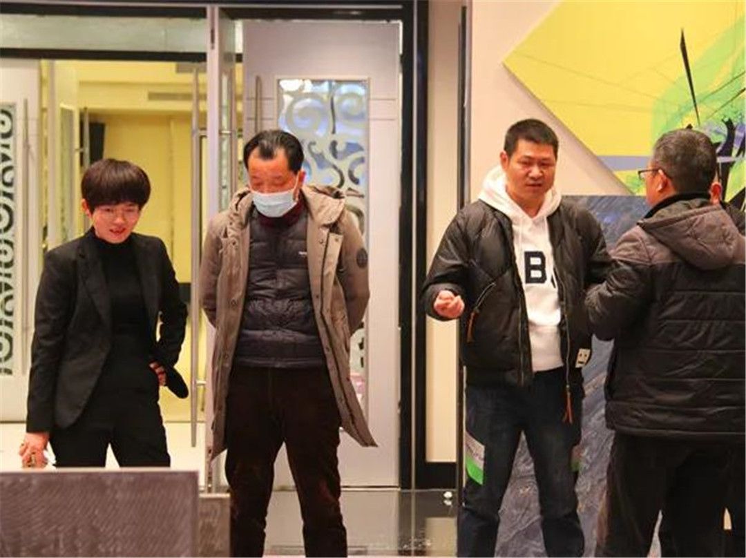 湖北楚林陶瓷在武汉举办精英客商主题交流会，闫友平出席并致辞11.jpg
