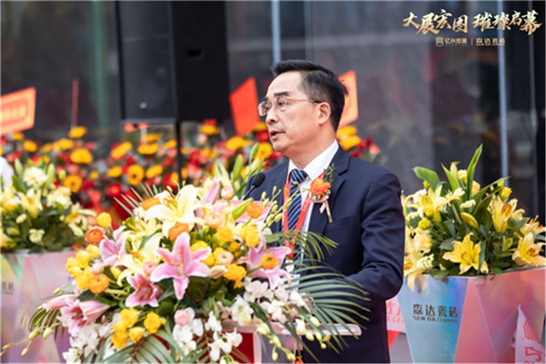 方向企业营销总经理朱英明.jpg