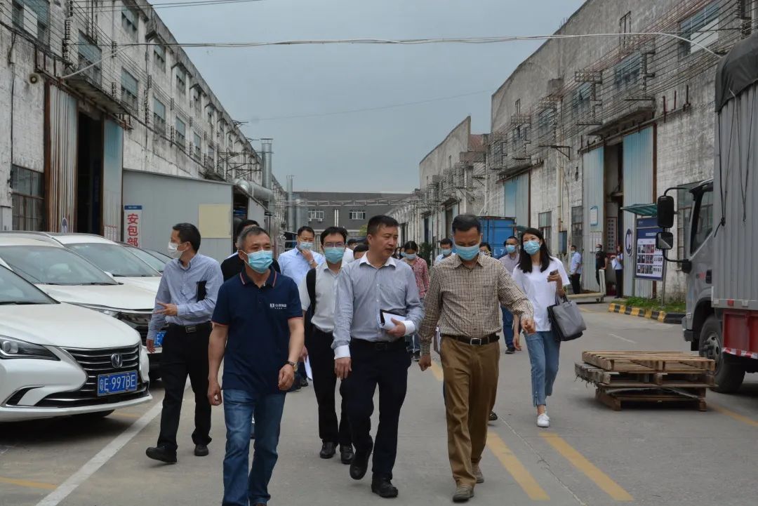 南海区政协领导一行来访心海伽蓝九江智慧场.jpg