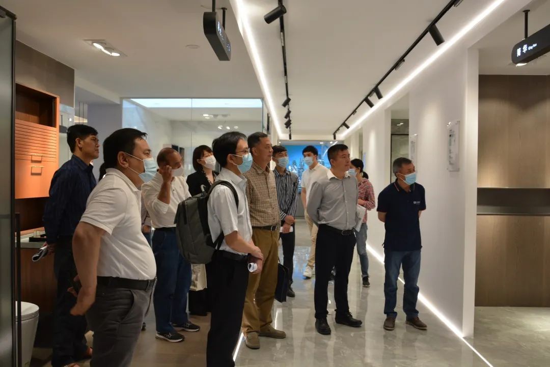 九江展厅参观.jpg
