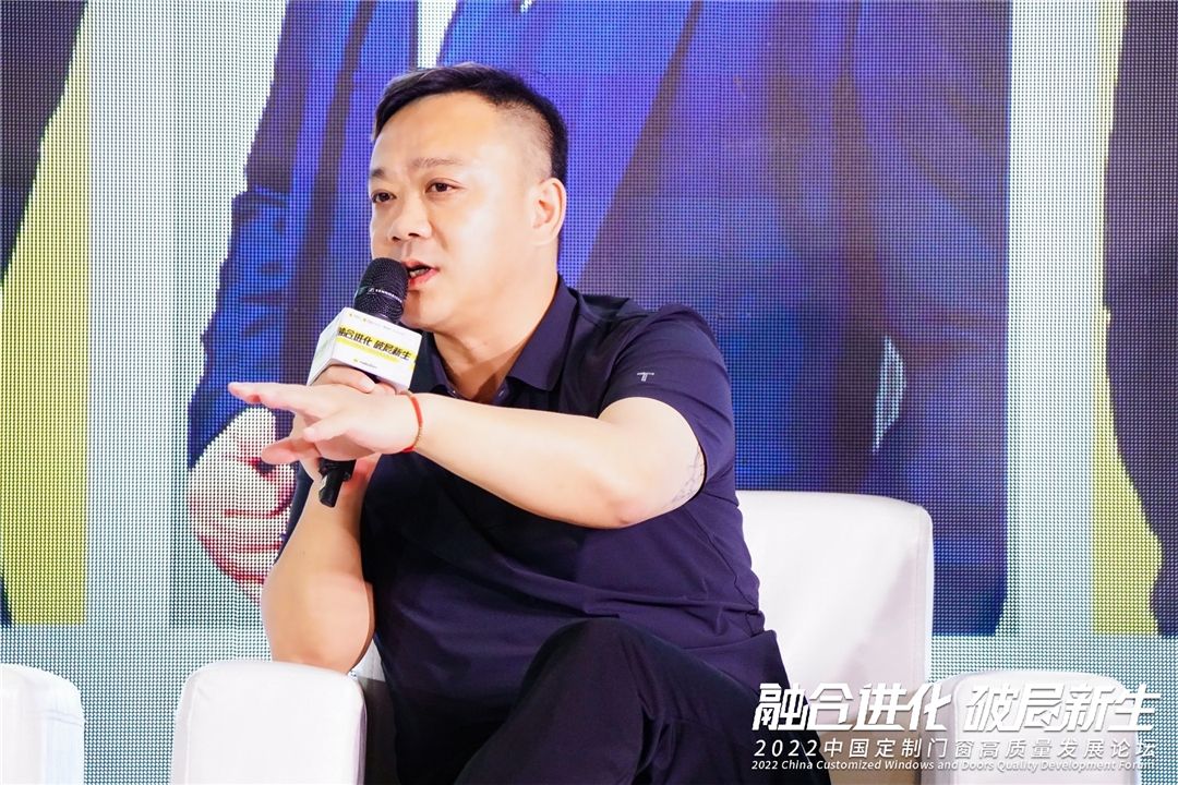 亿合门窗副总经理 贾唯甄.jpg