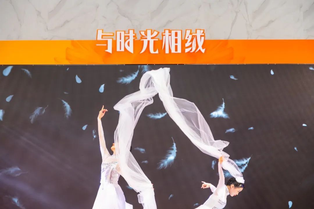 强辉精工瓷砖4.jpg