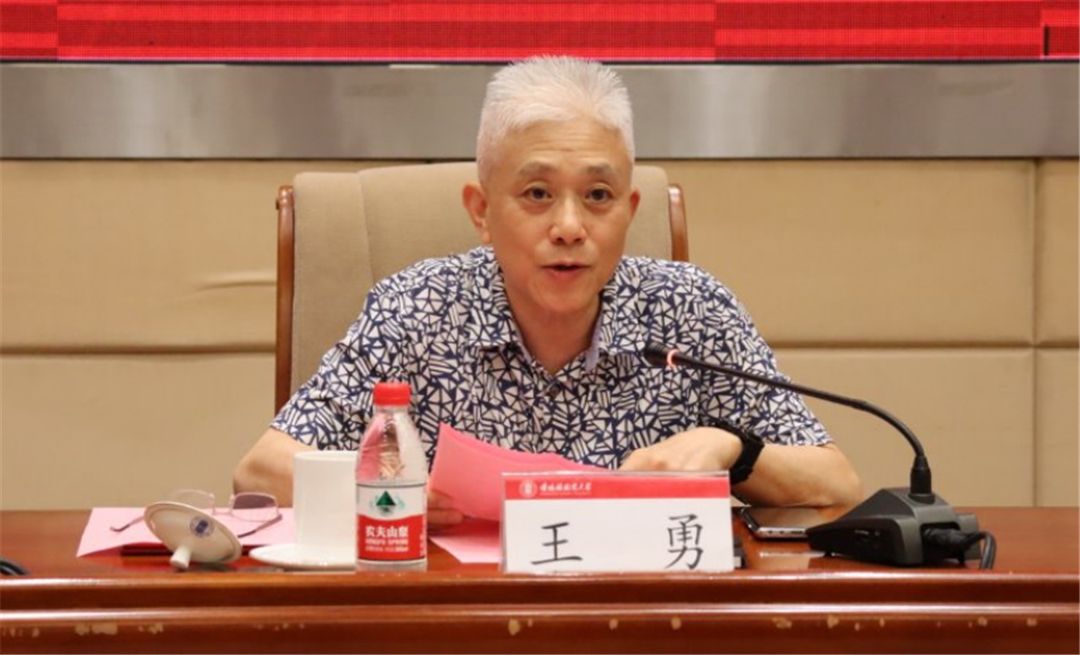 宏宇集团市场总监王勇.jpg