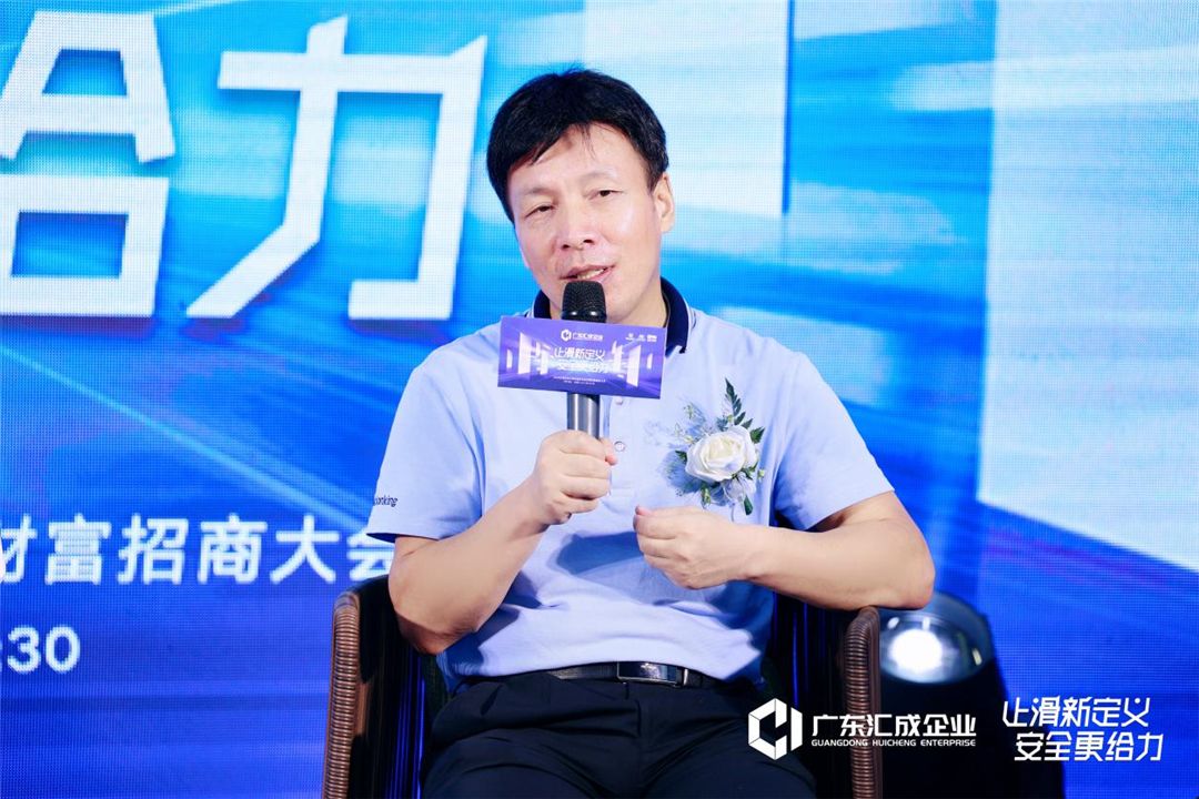 国家建筑卫生陶瓷检测重点实验室高级工程师刘亚民1.jpg